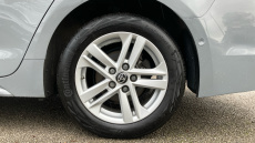 Toyota Corolla 1.8 VVT-i Hybrid Icon Tech 5dr CVT Hybrid Estate